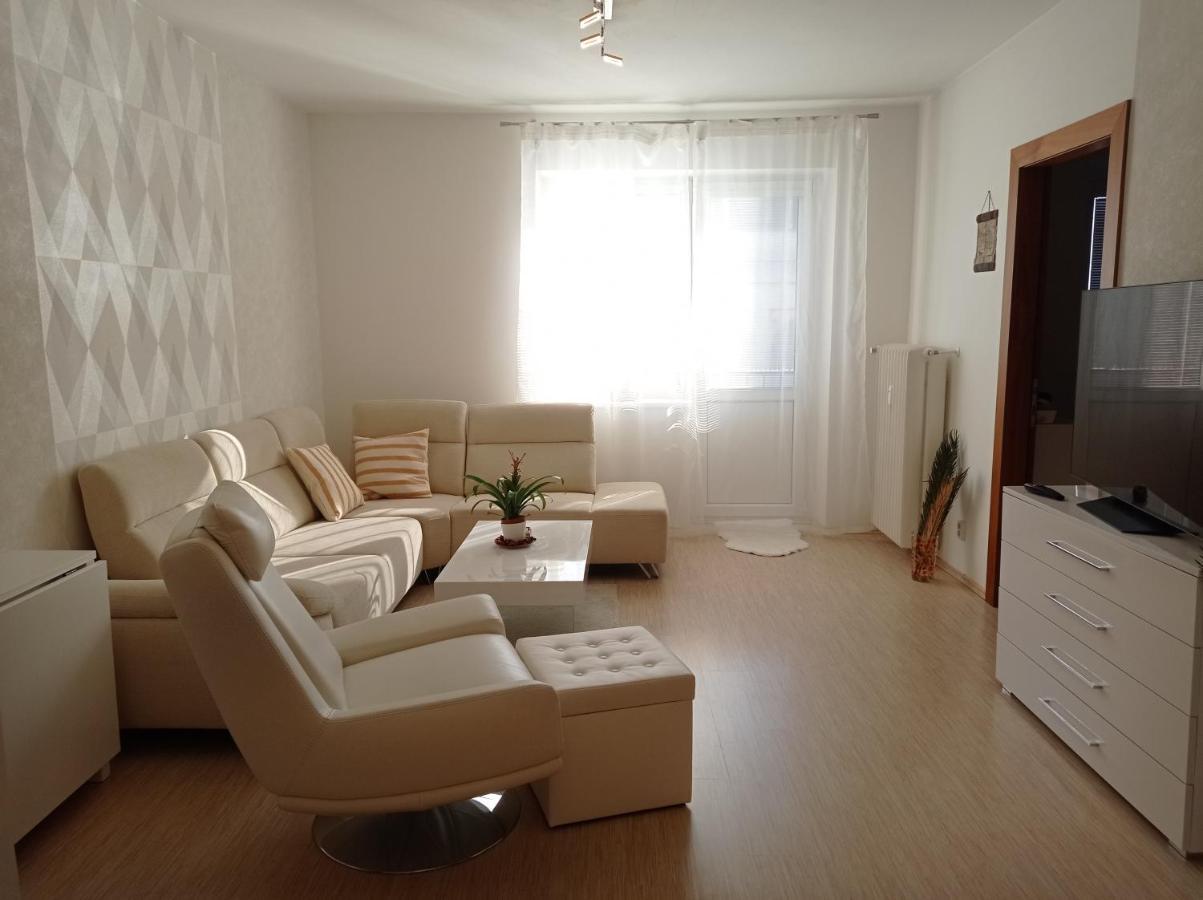 Amazing Flat In Old Town With Large Balcony Daire Bratislava Dış mekan fotoğraf